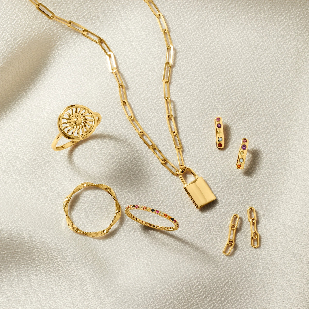 14kt Yellow Gold Paper Clip Link Padlock Necklace Q464