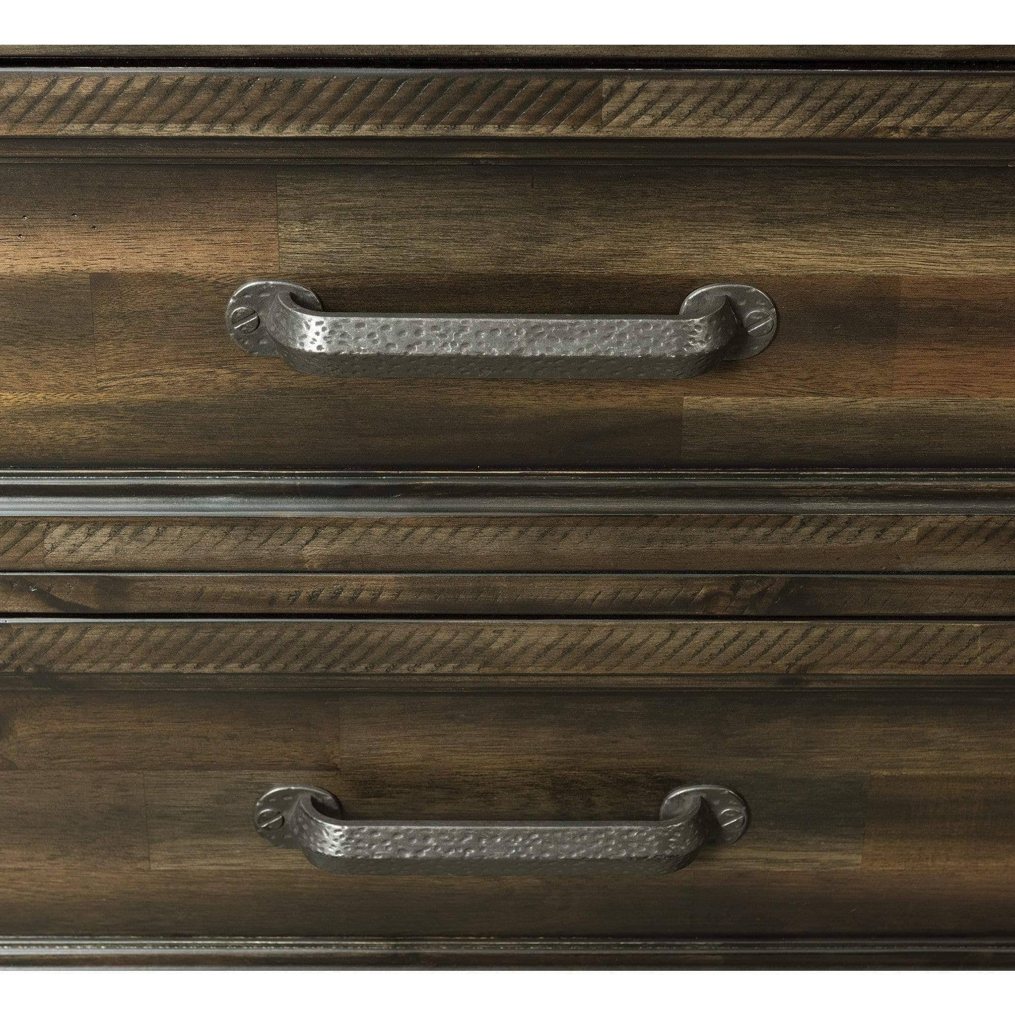 5 Drawer Chest Smokey Walnut A650147