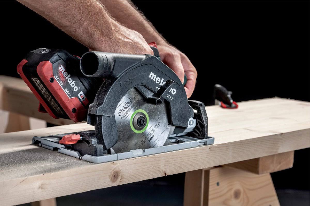18V 6-1/2 in. Circular Saw F787