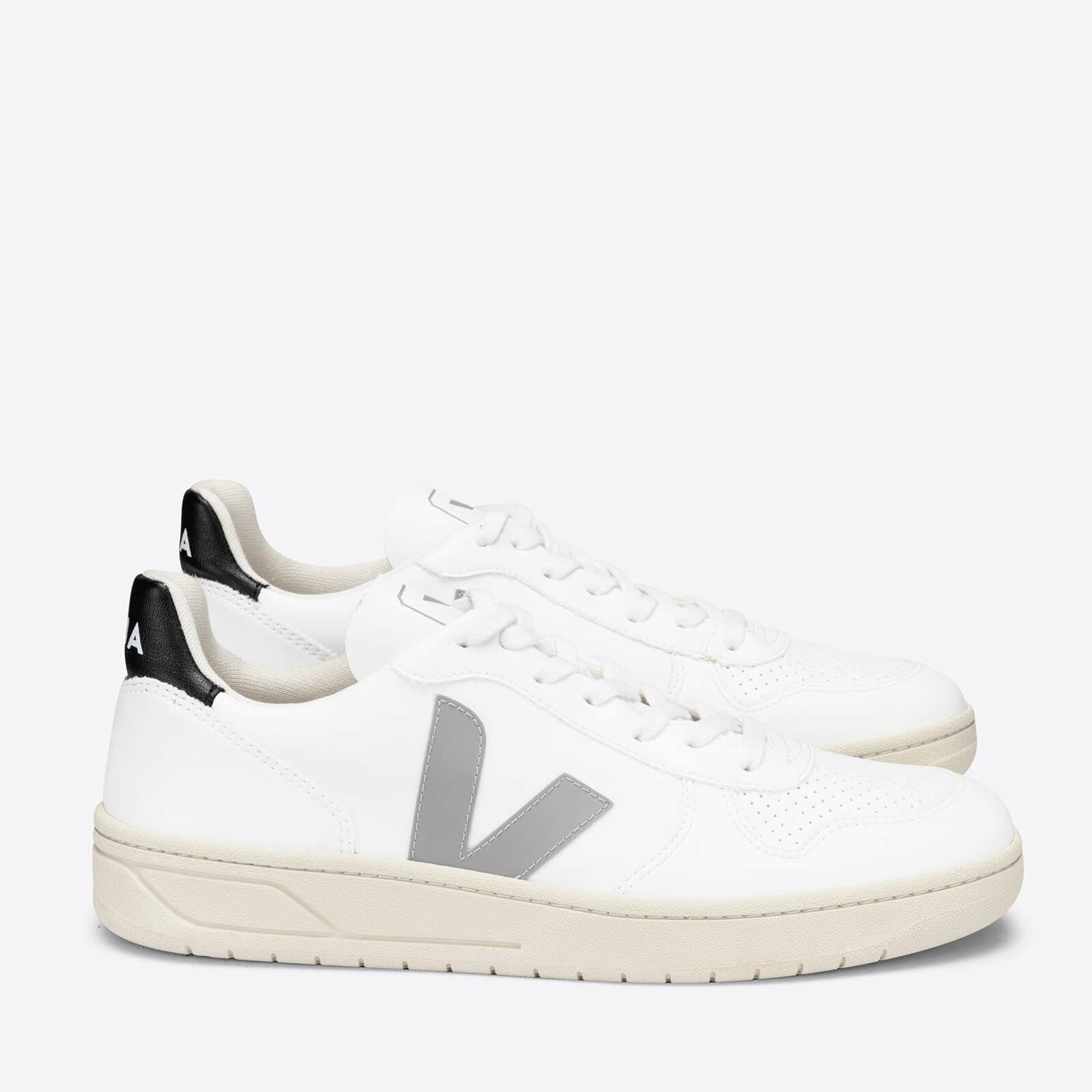 White V-10 Sneakers D444414