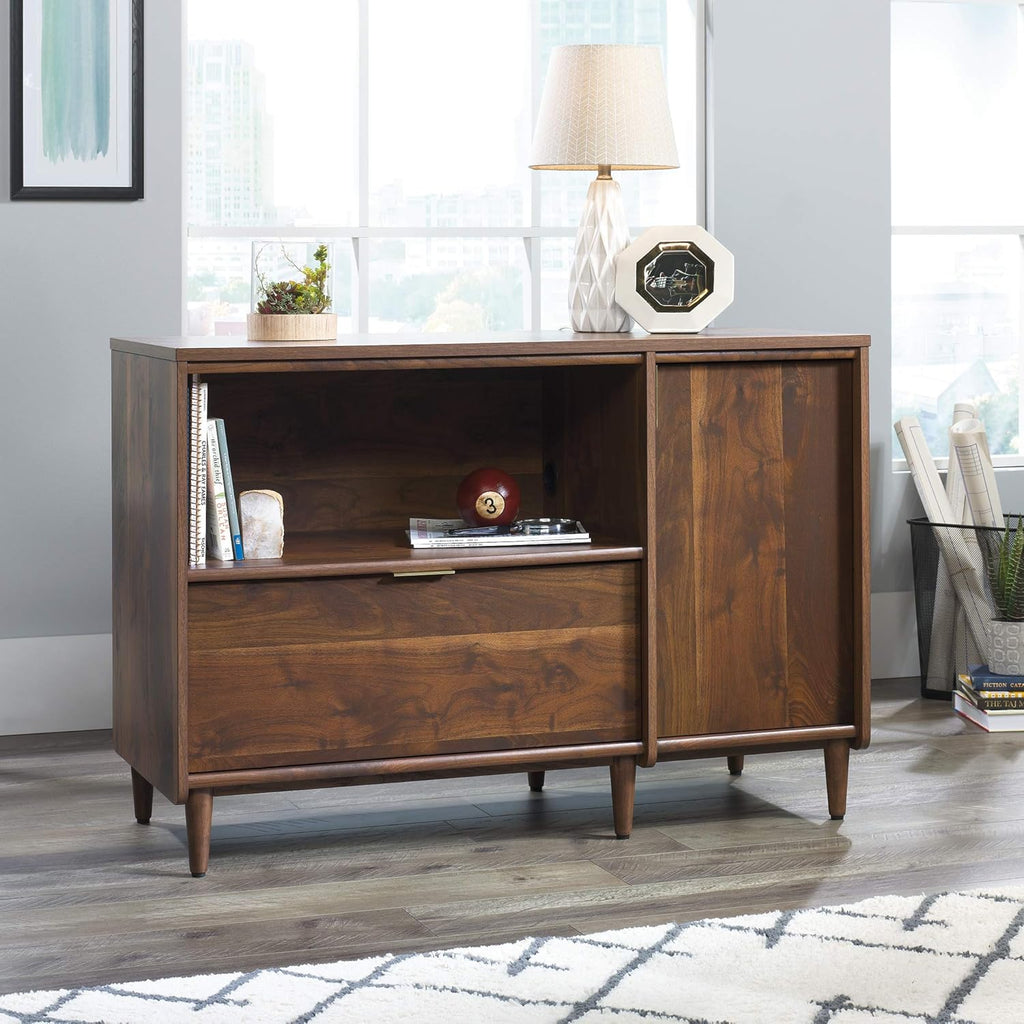 Grand Walnut Credenza T747