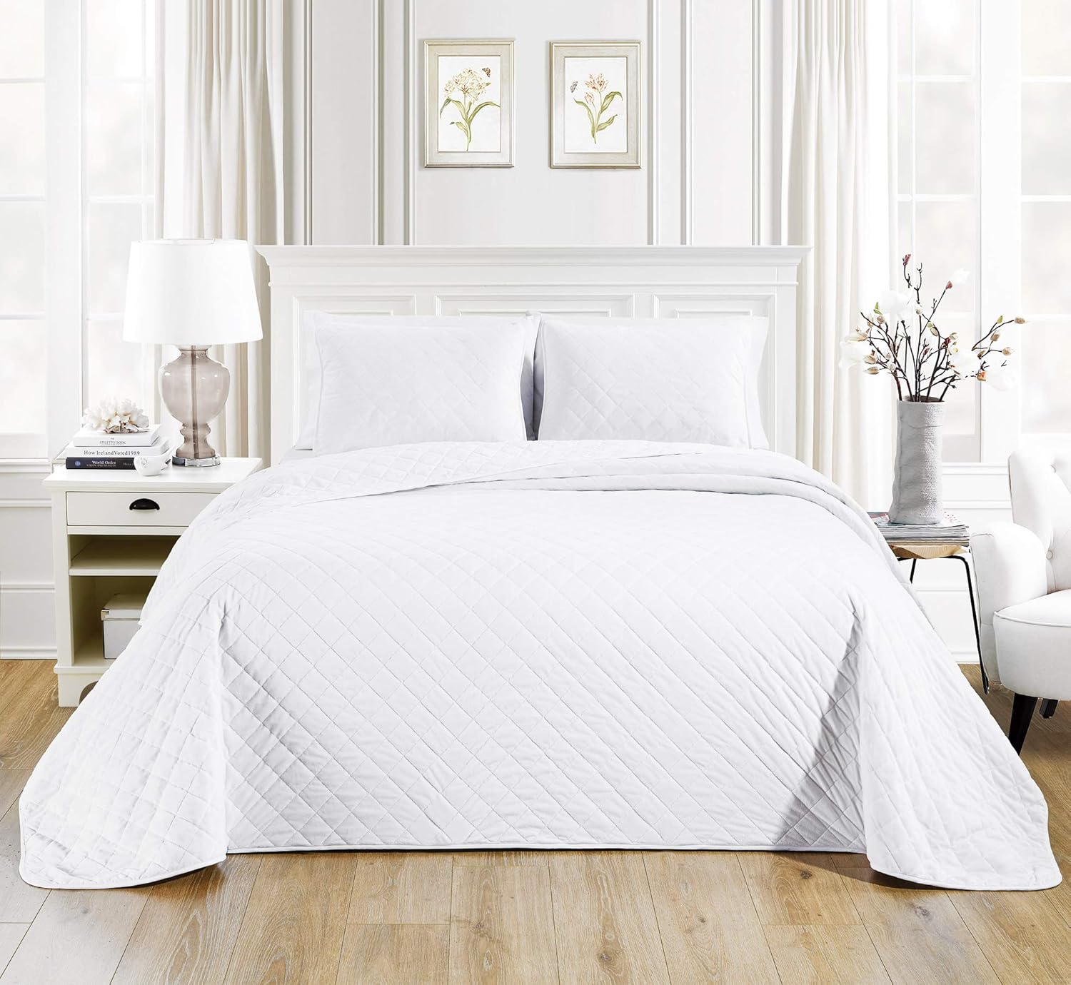 White Cal King Size Micromink Velvet Quilt Set M396319