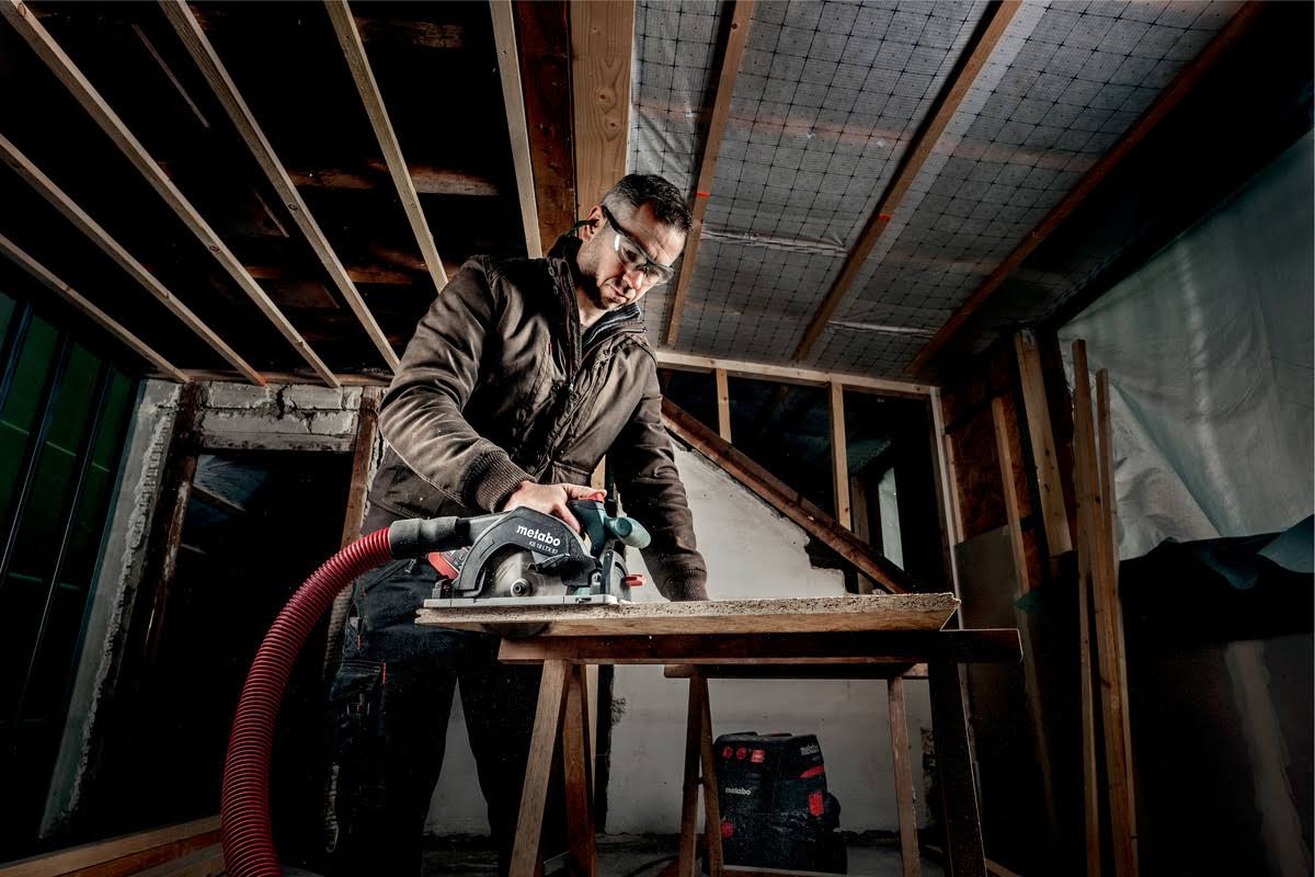18V 6-1/2 in. Circular Saw F787