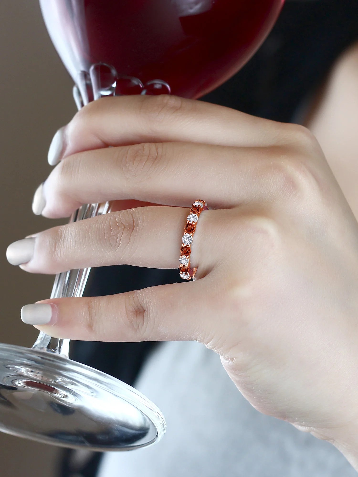 18K Rose Gold Plated Silver Round Red Garnet and White Created Sapphire Eternity Band Ring (1.50 Cttw) Y46841