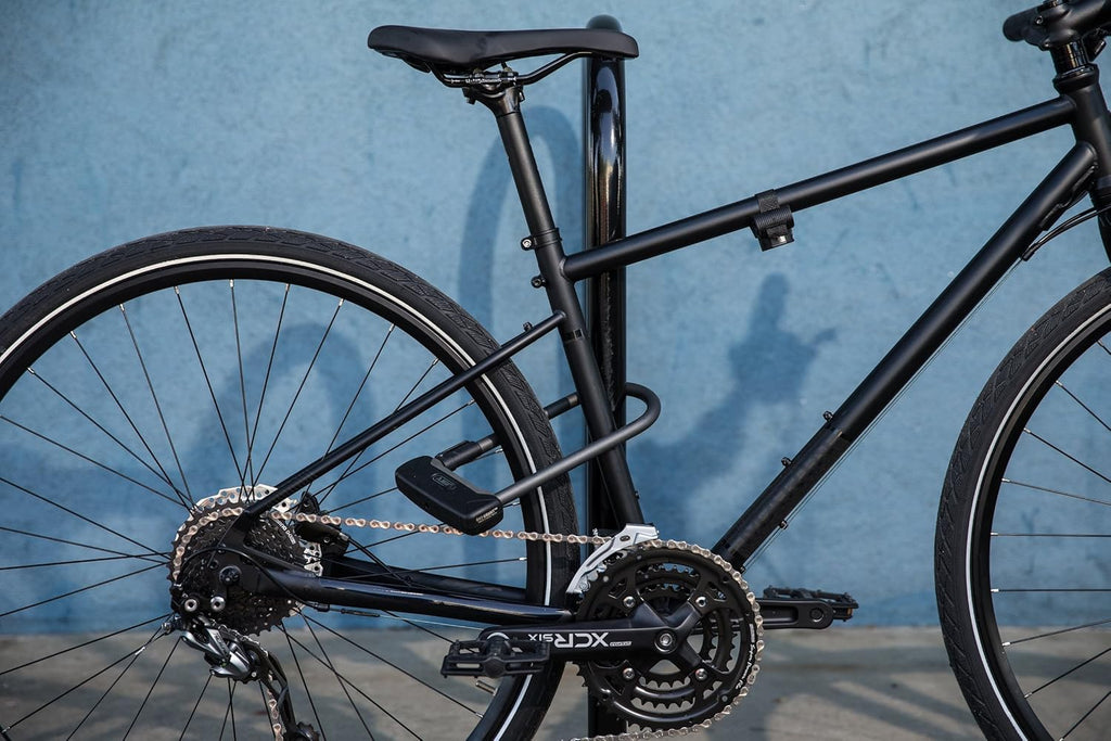 Black 9" U-Lock C115153