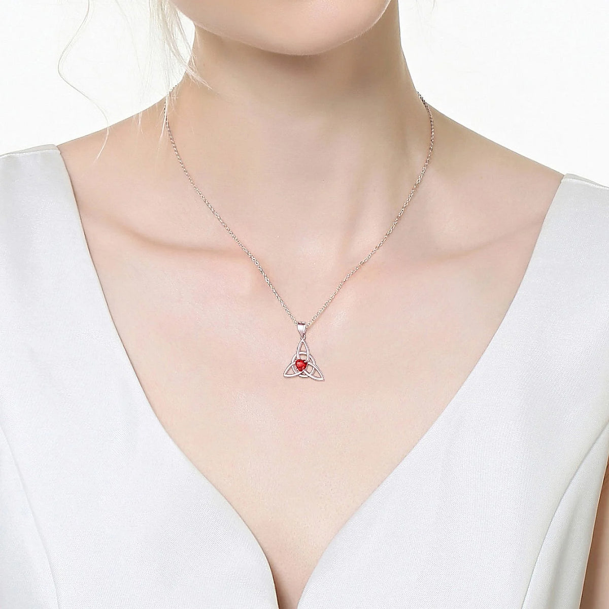 Celtic Knot Heart Necklace 925 Sterling Silver C517