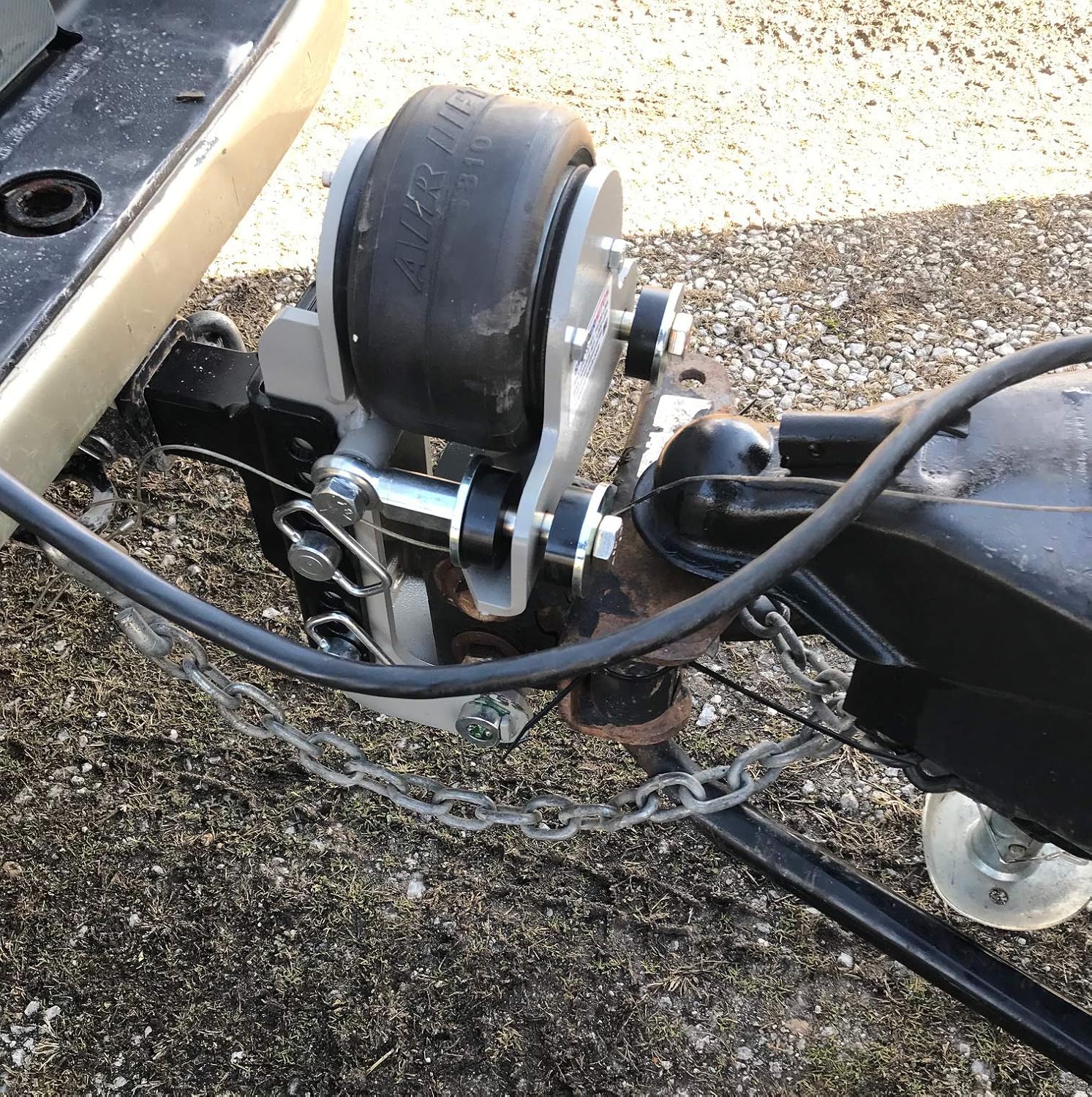 Air Equalizer for Weight Distribution Hitch with Combo Ball Mount B173664